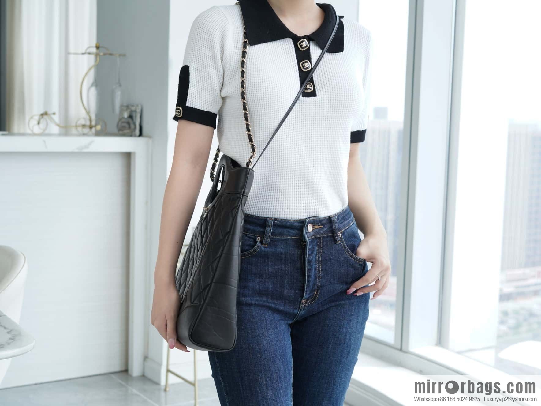 CHANEL Advanced Handicraft 31bag large black AS1010