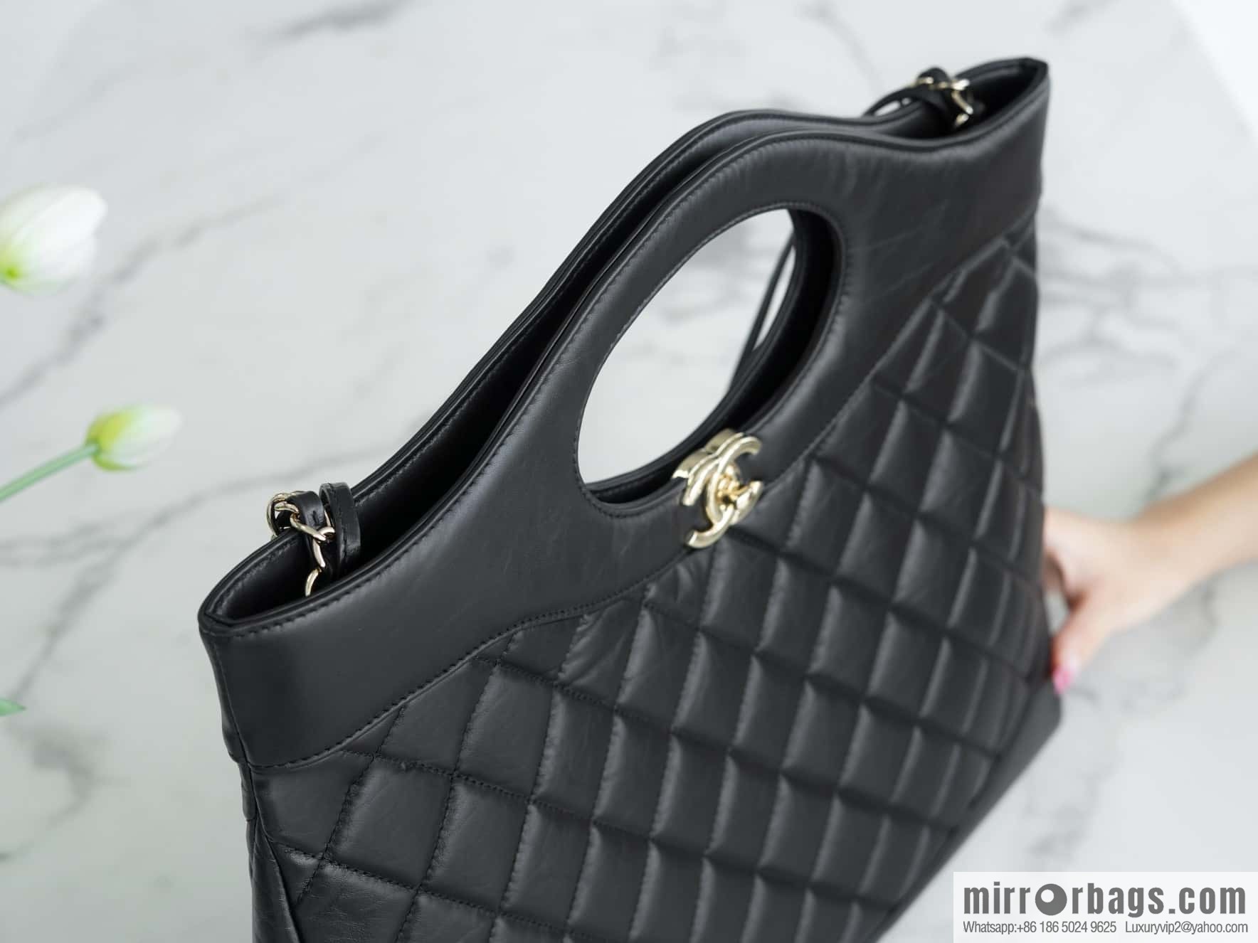 CHANEL Advanced Handicraft 31bag large black AS1010