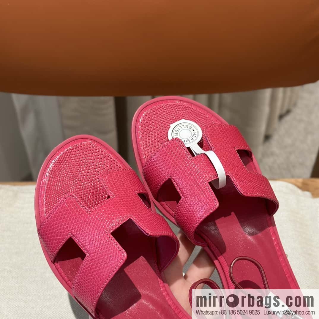 Hermès lizard leather new small sandals