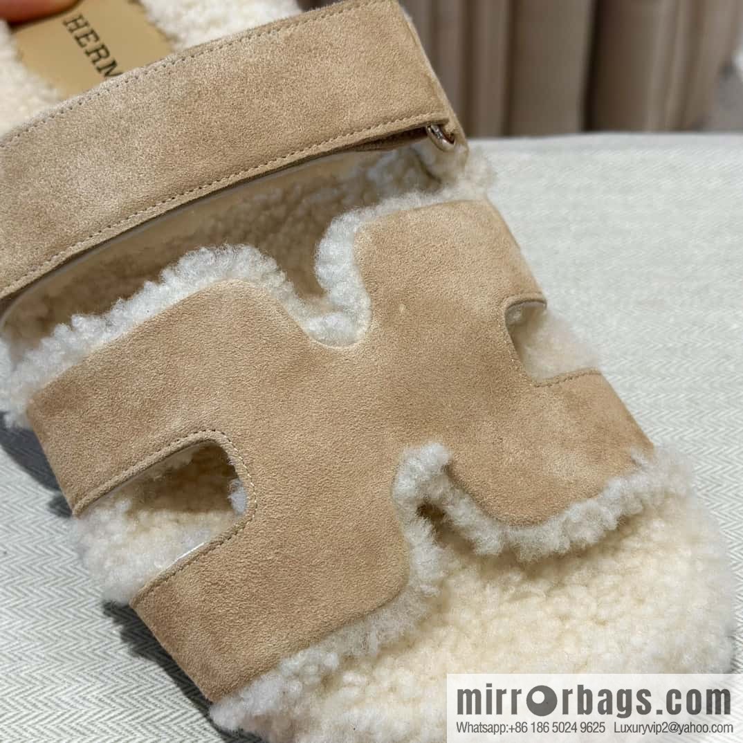 Hermès plush second uncle shoes Chypre sandals