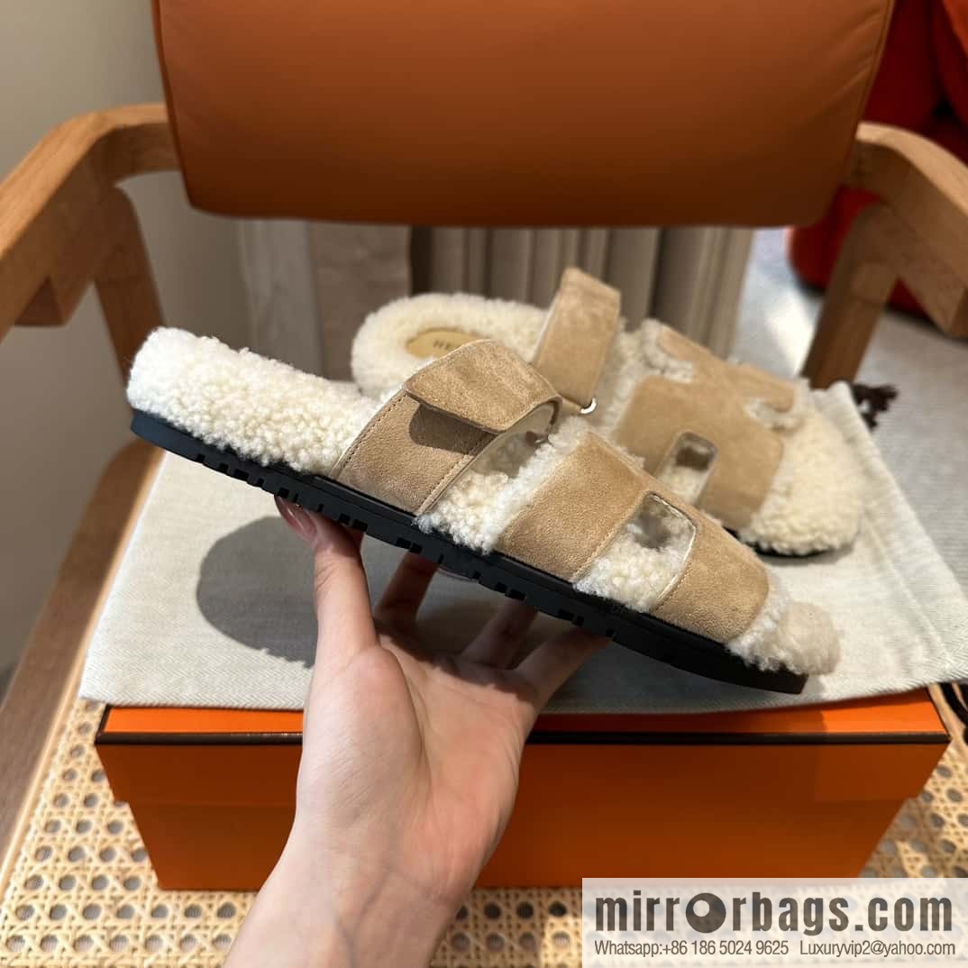 Hermès plush second uncle shoes Chypre sandals