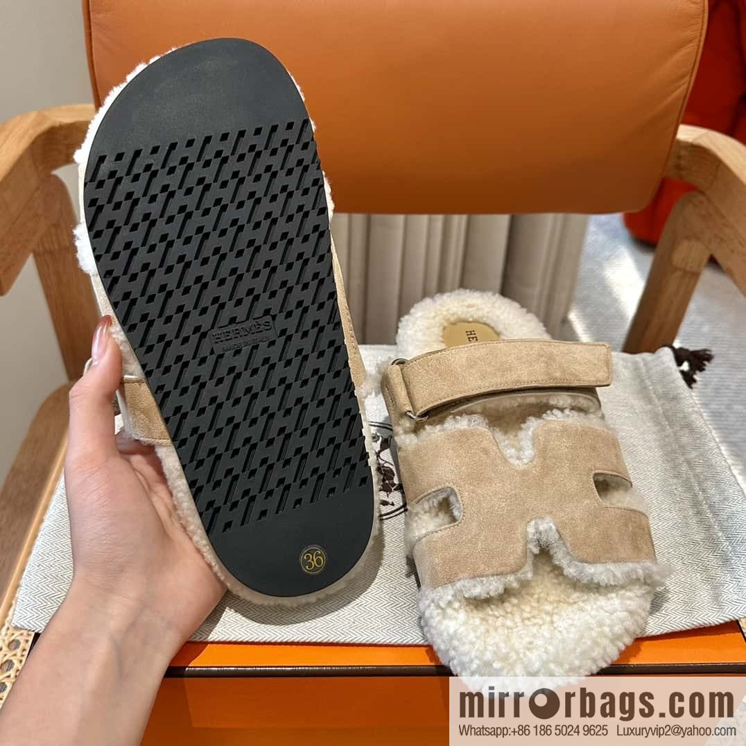 Hermès plush second uncle shoes Chypre sandals