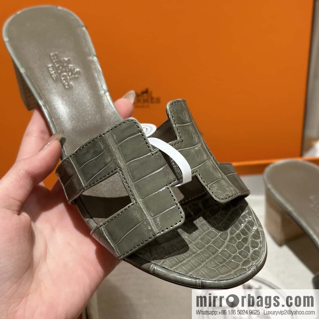 Hermès Crocodile 🐊 slippers