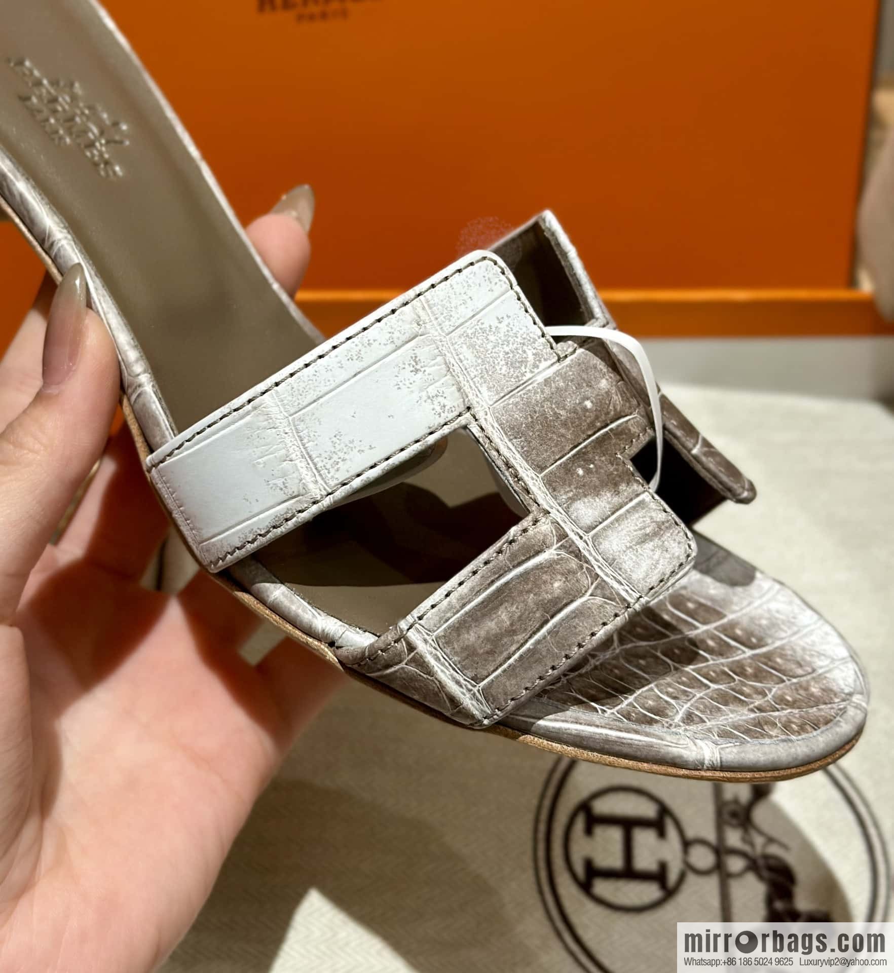 Hermès Crocodile 🐊 slippers