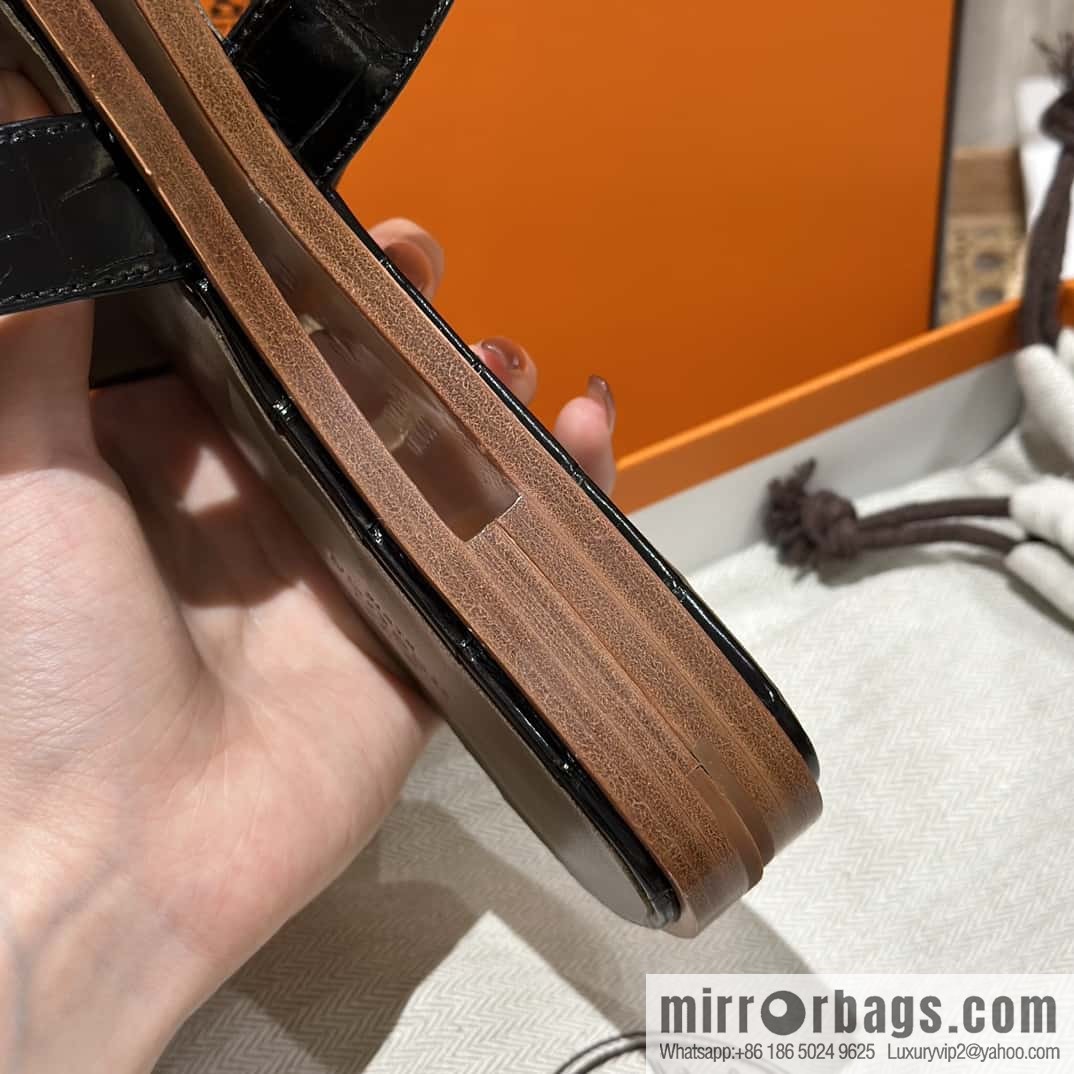 Hermès H tow crocodile skin