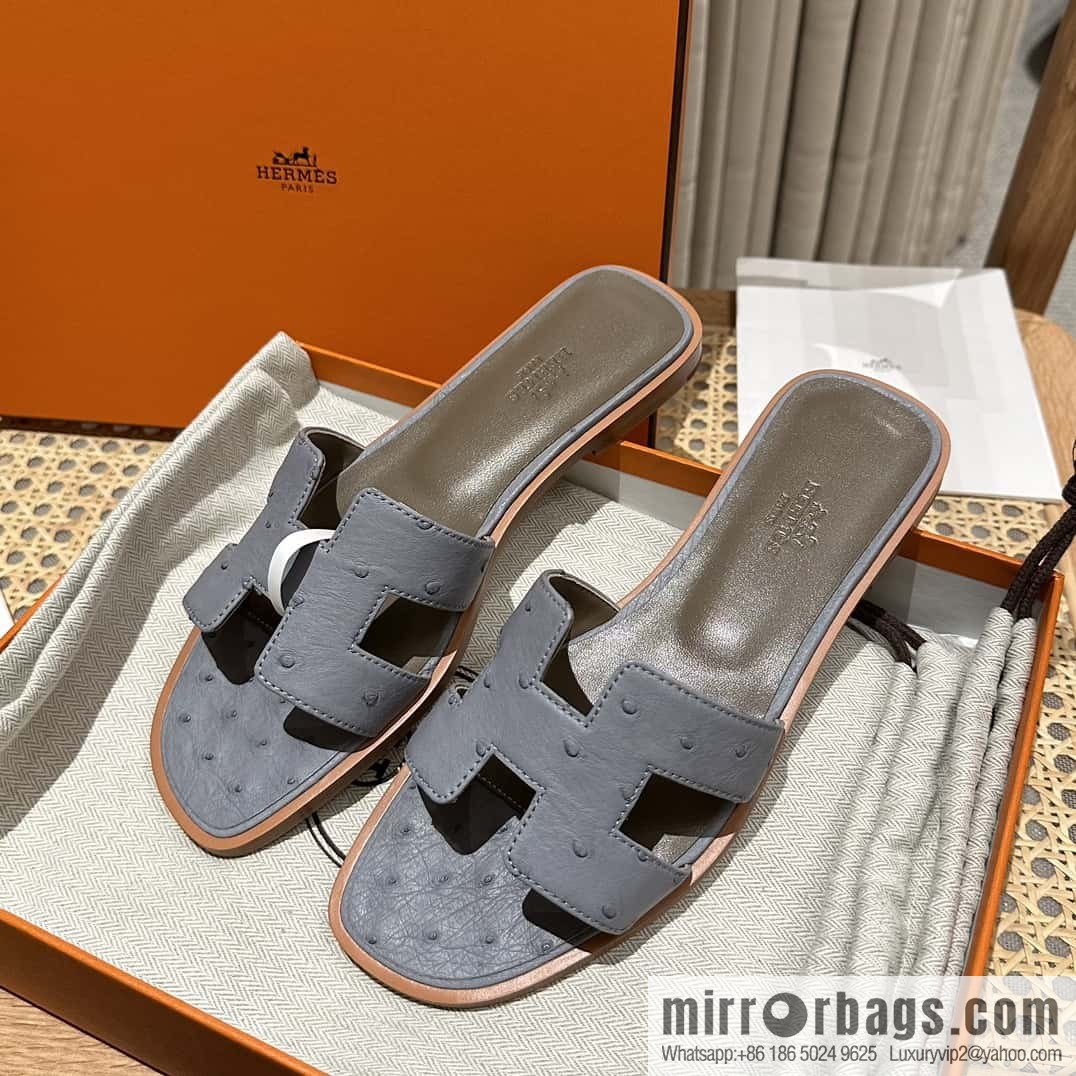 Hermès Classic South African KK Ostrich H Tow