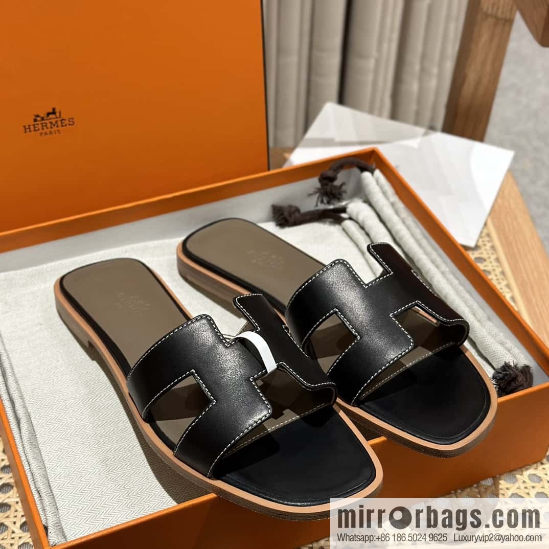 Hermès leather outsole H slippers