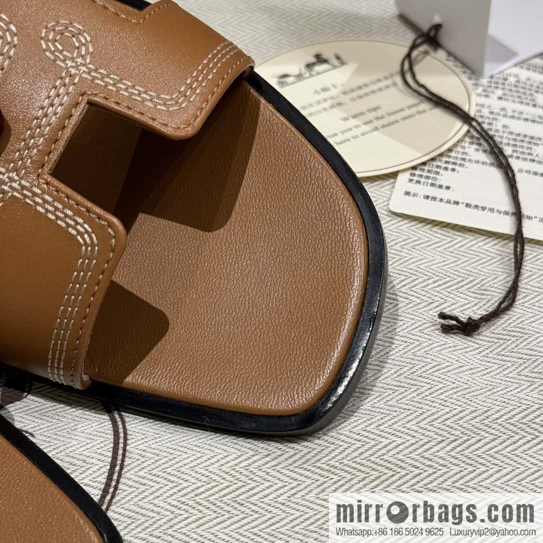 Hermès new embroidered slippers