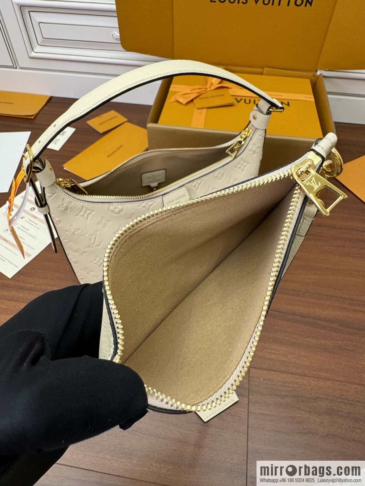 LV M46609 Sac Sport
