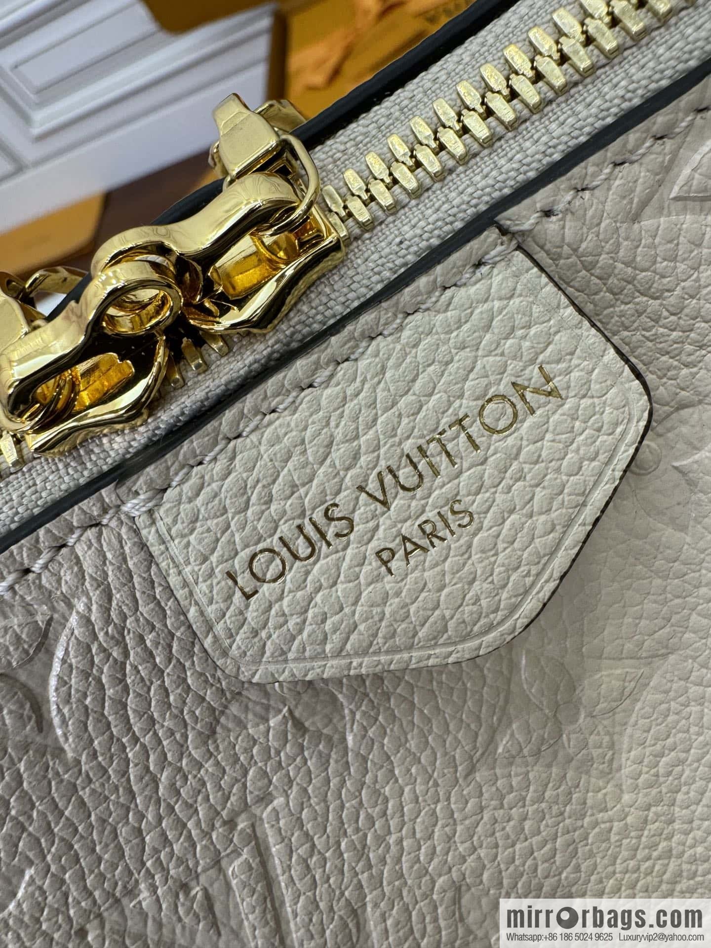 LV M46609 Sac Sport