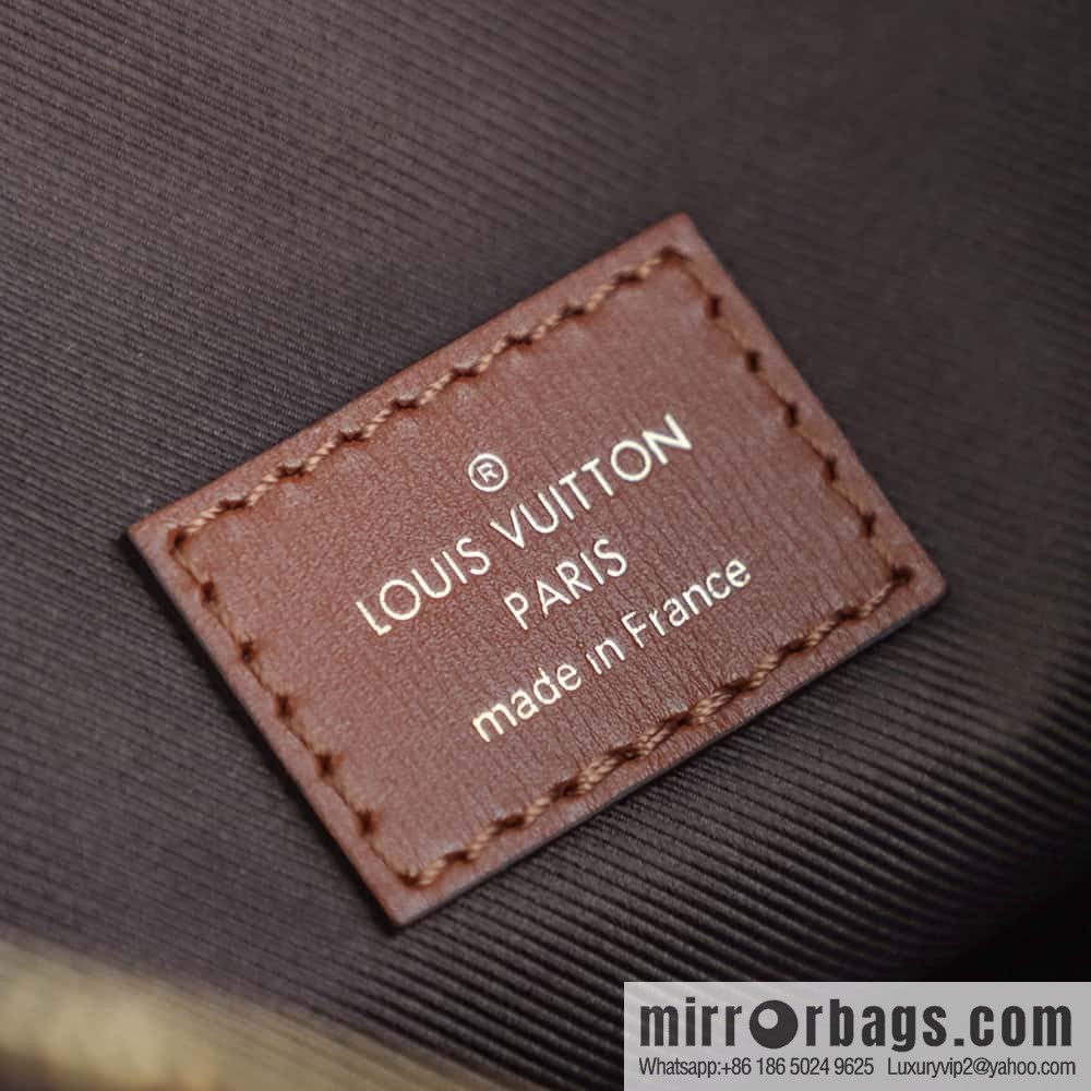 LV M46311 LOOP HOBO BAG catwalk model big bowl bean buns