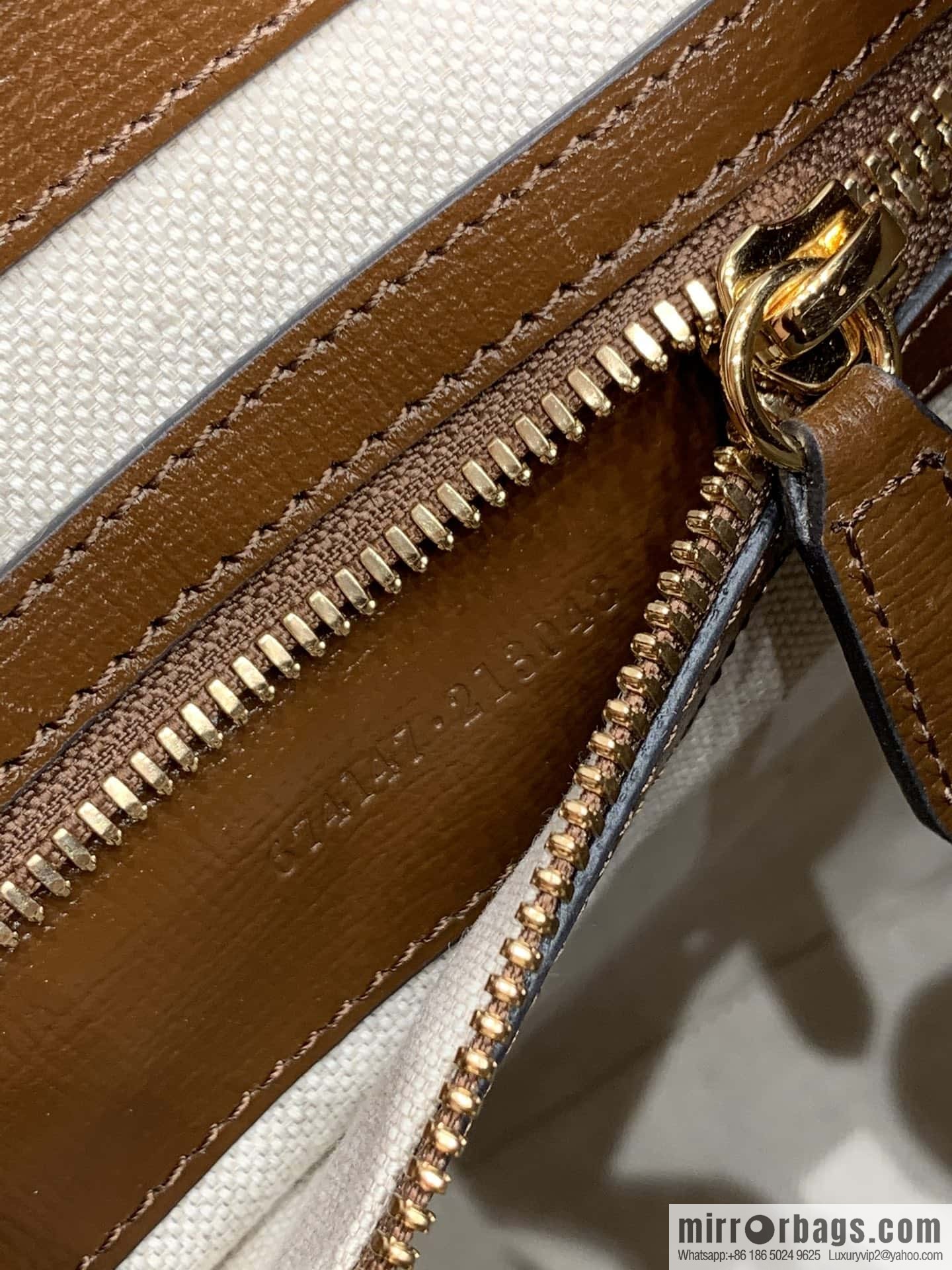 GUCCI Retro series backpack 674147