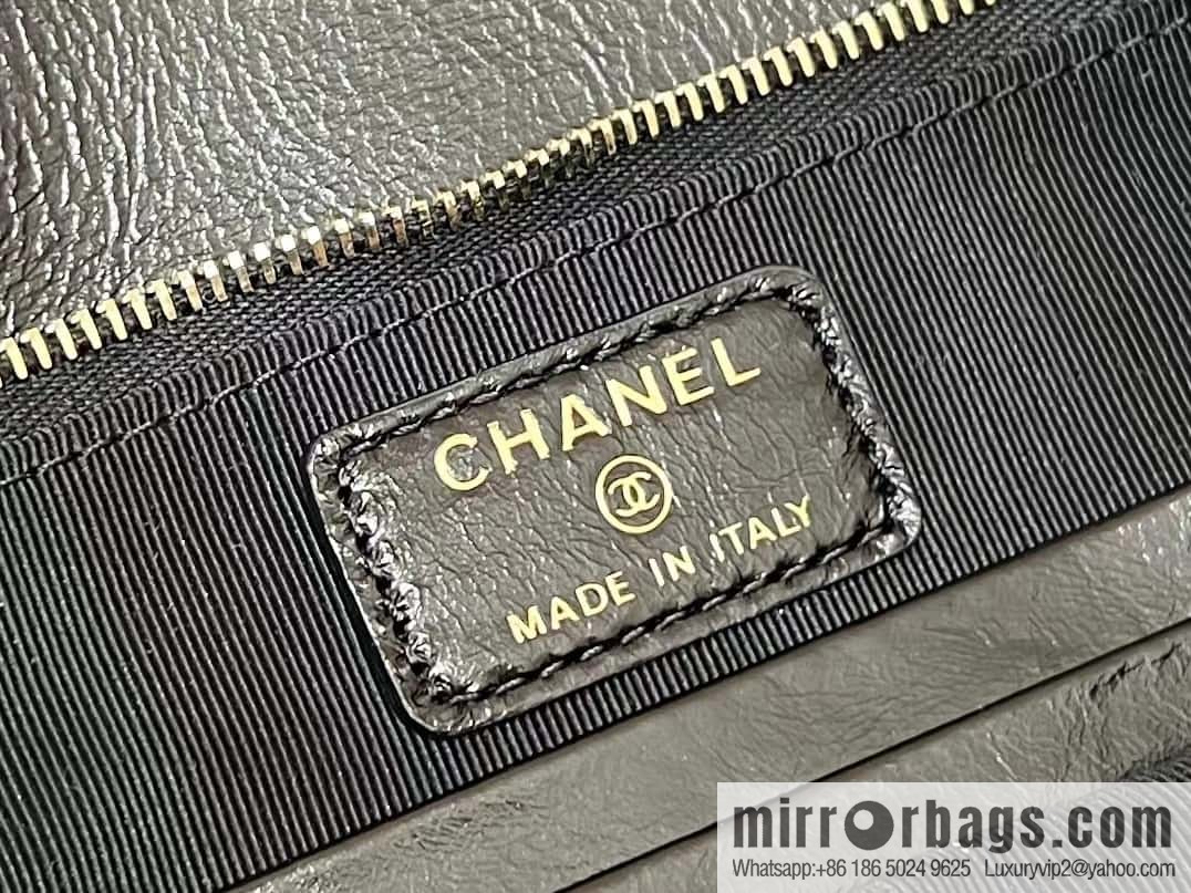 CHANEL Limited Edition Horizontal Folding 31bag AP3655