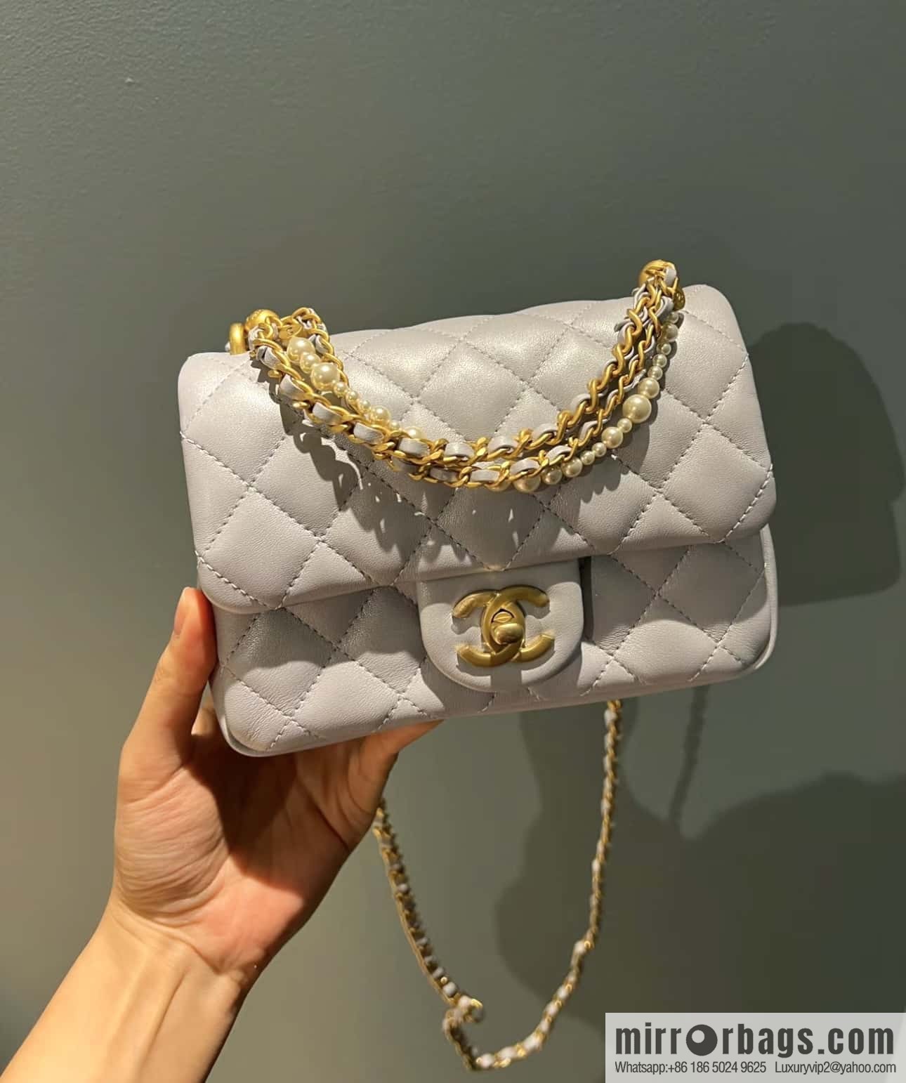 CHANEL 24P Spring and Summer Preview Series Limited Edition Pearl Square Fatty AS4385