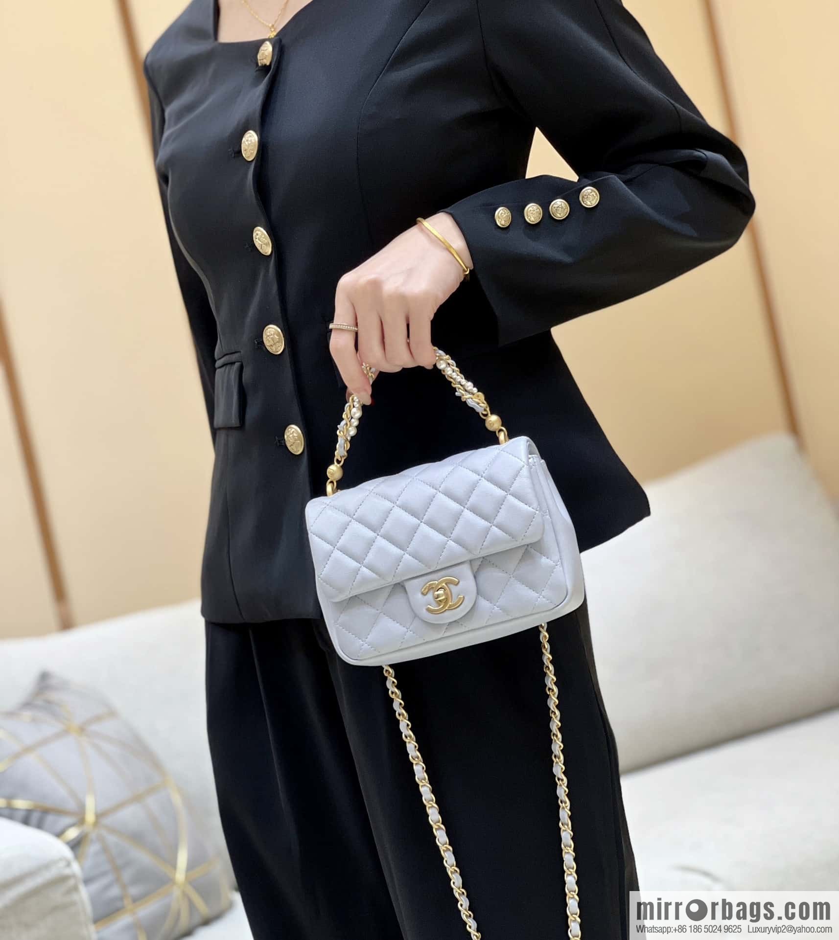 CHANEL 24P Spring and Summer Preview Series Limited Edition Pearl Square Fatty AS4385