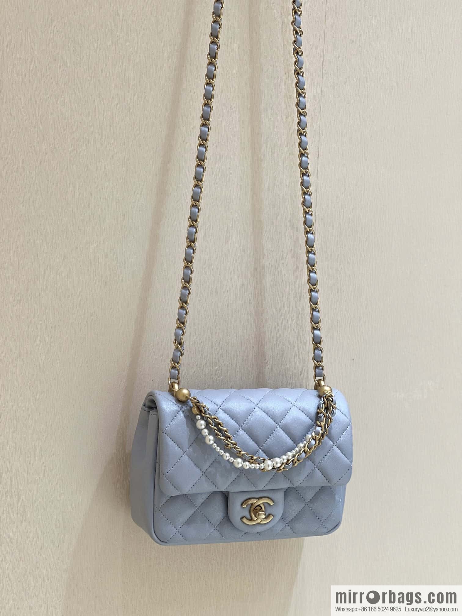 CHANEL 24P Spring and Summer Preview Series Limited Edition Pearl Square Fatty AS4385