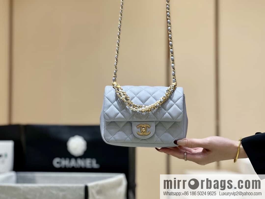 CHANEL 24P Spring and Summer Preview Series Limited Edition Pearl Square Fatty AS4385