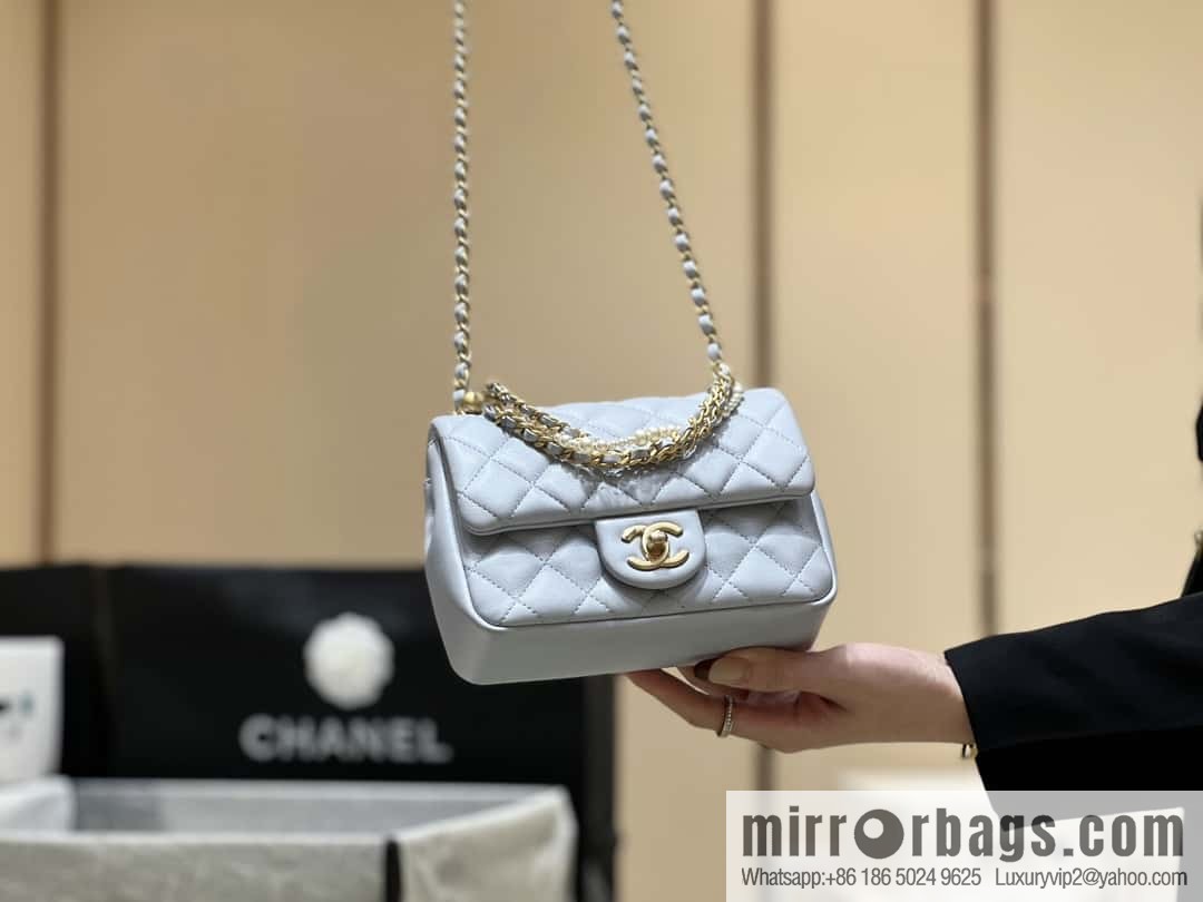 CHANEL 24P Spring and Summer Preview Series Limited Edition Pearl Square Fatty AS4385