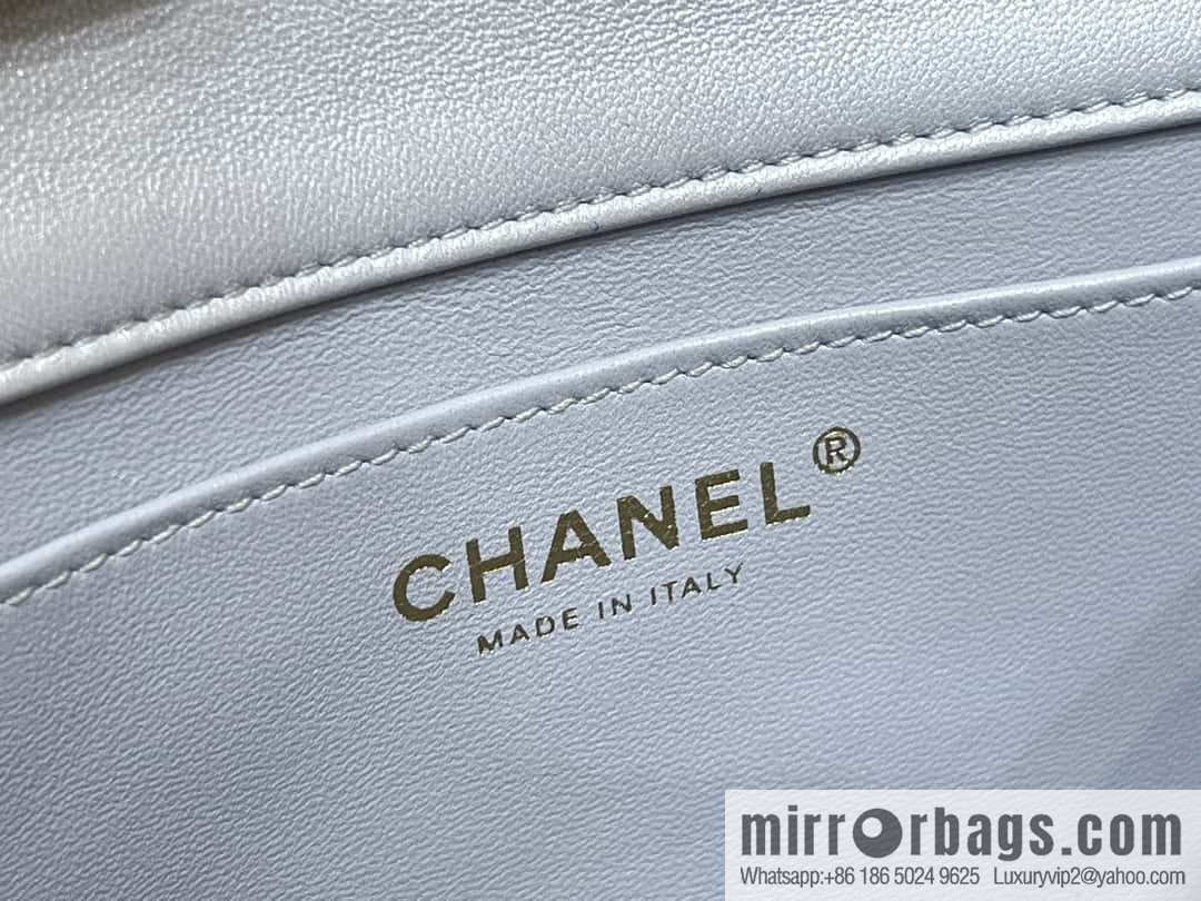 CHANEL 24P Spring and Summer Preview Series Limited Edition Pearl Square Fatty AS4385