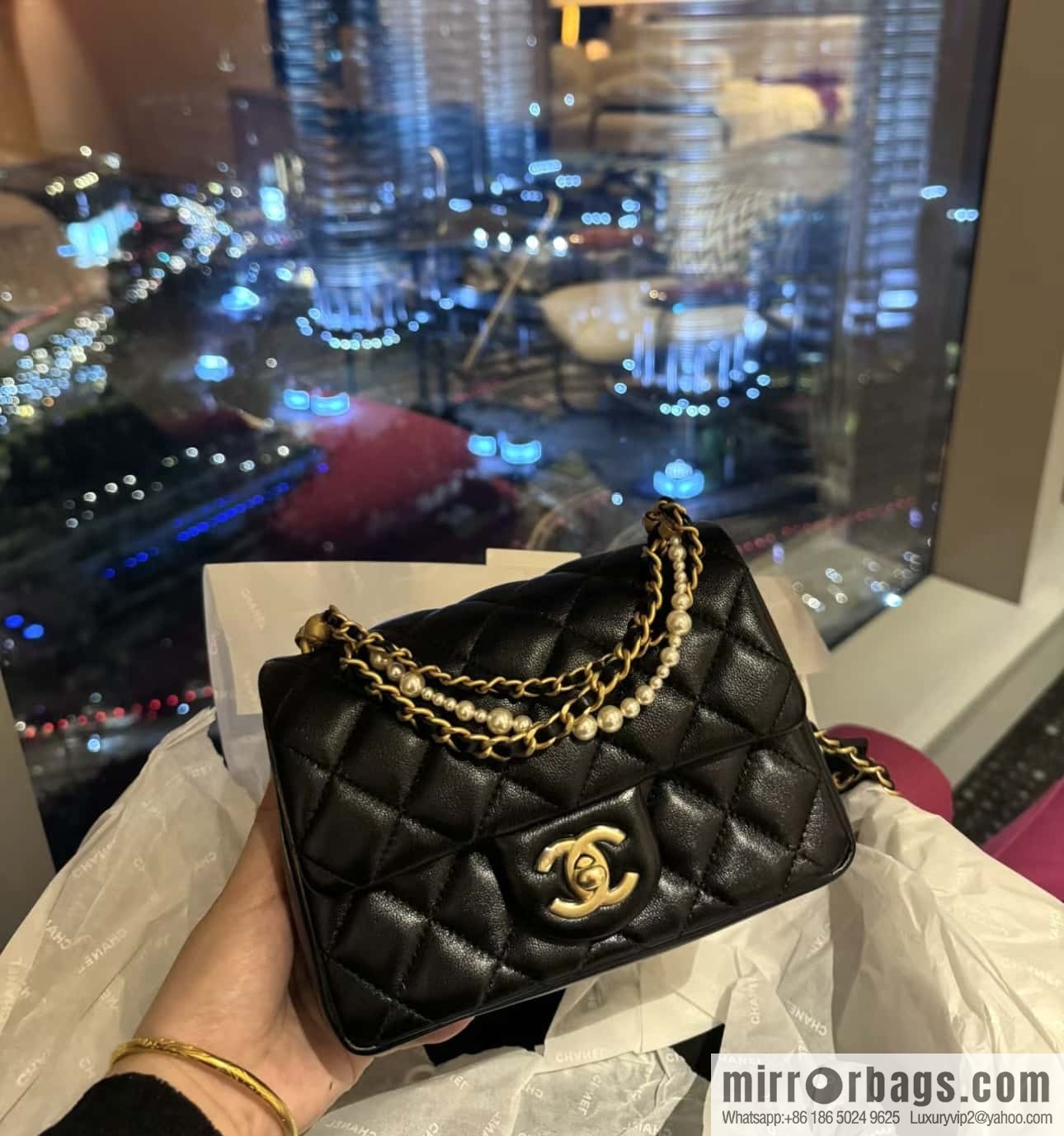CHANEL 24P Spring and Summer Preview Series Limited Edition Pearl Square Fatty AS4385 black