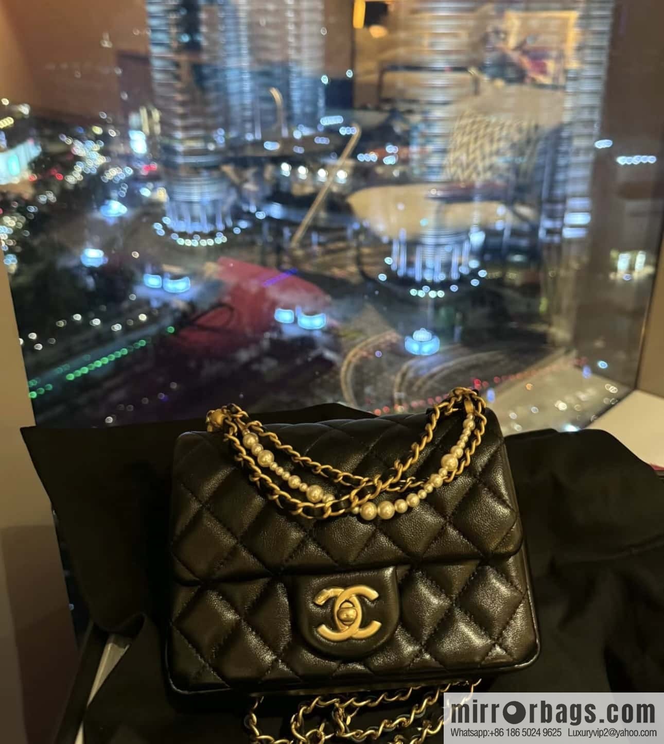 CHANEL 24P Spring and Summer Preview Series Limited Edition Pearl Square Fatty AS4385 black