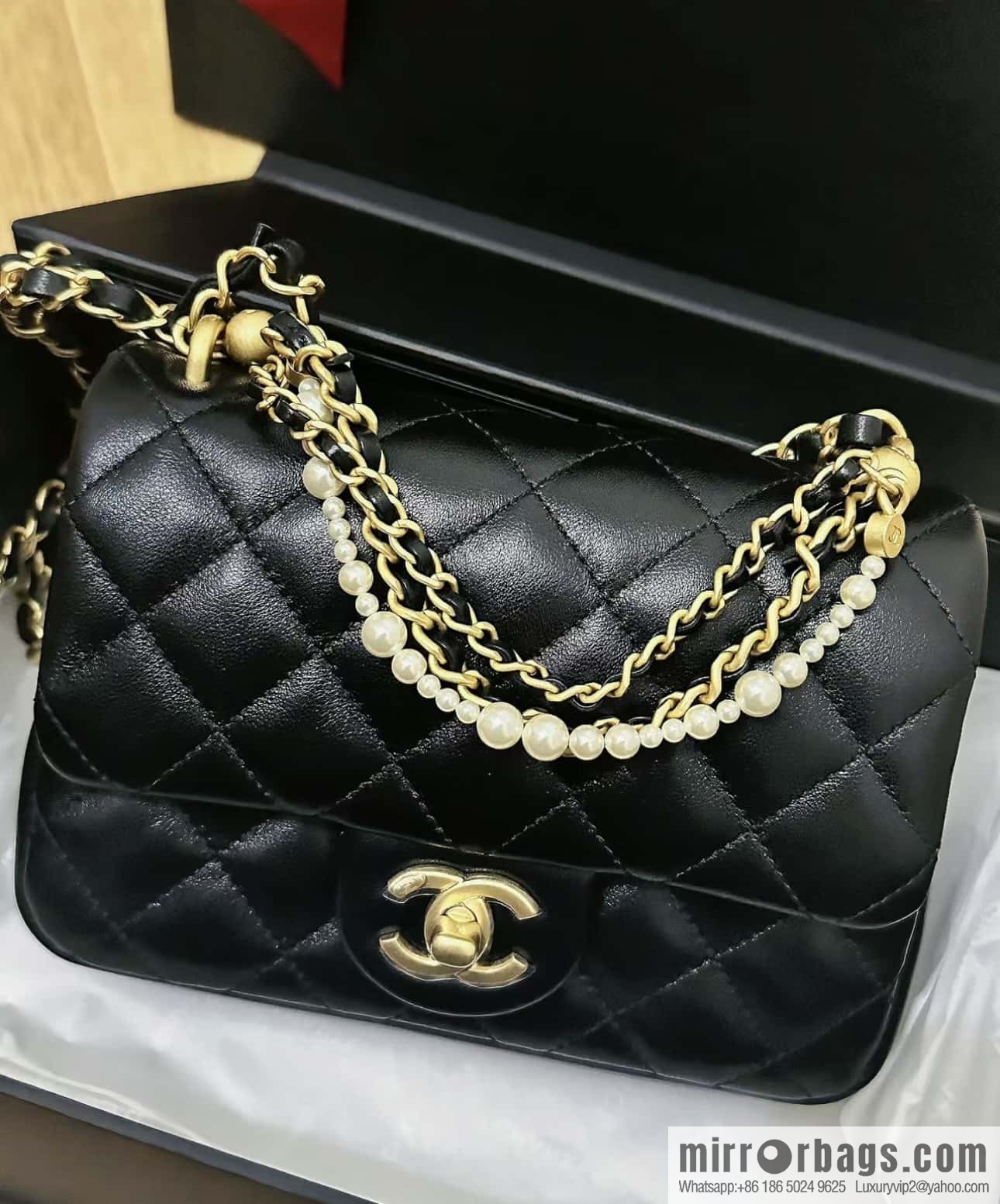 CHANEL 24P Spring and Summer Preview Series Limited Edition Pearl Square Fatty AS4385 black