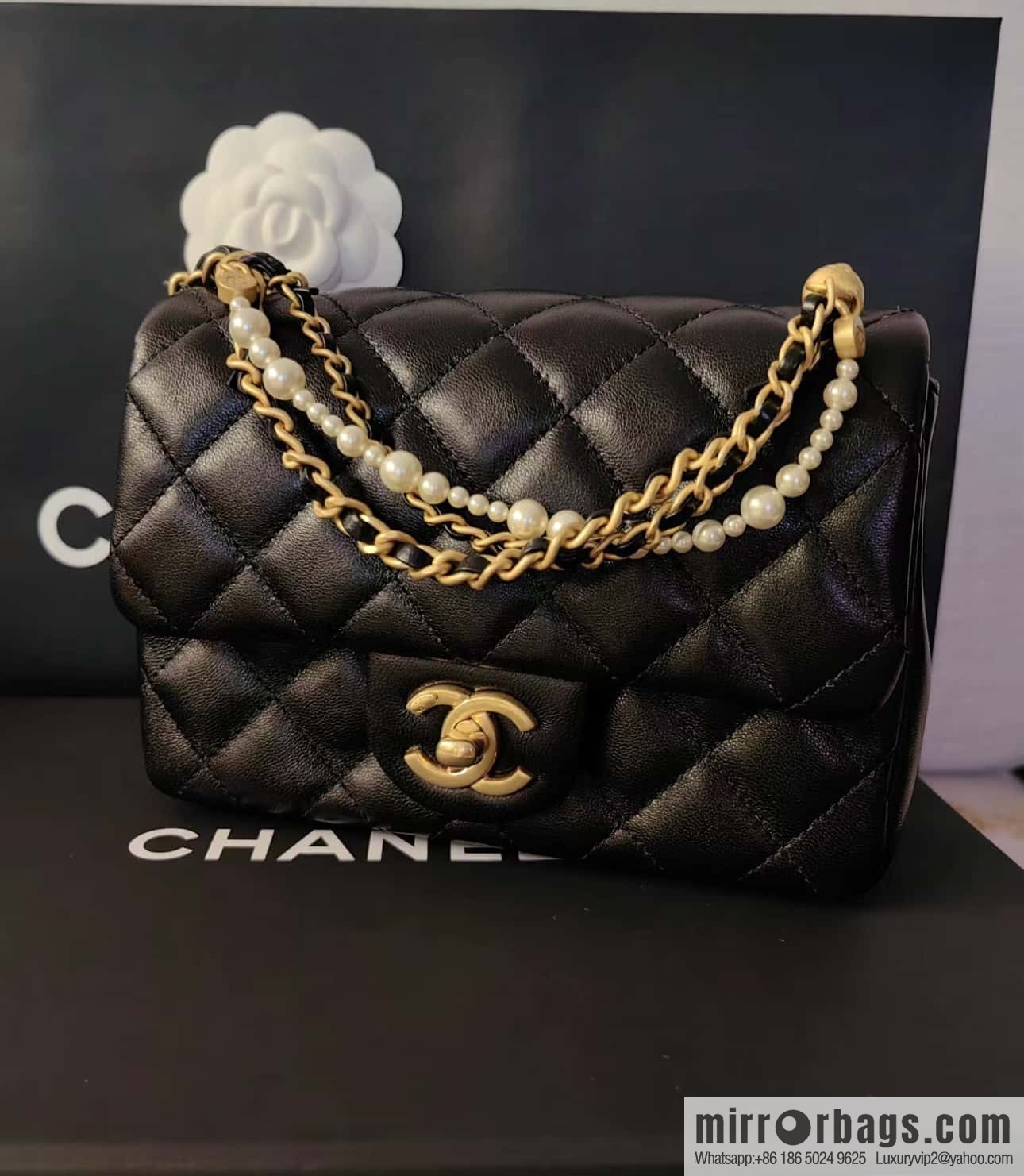 CHANEL 24P Spring and Summer Preview Series Limited Edition Pearl Square Fatty AS4385 black