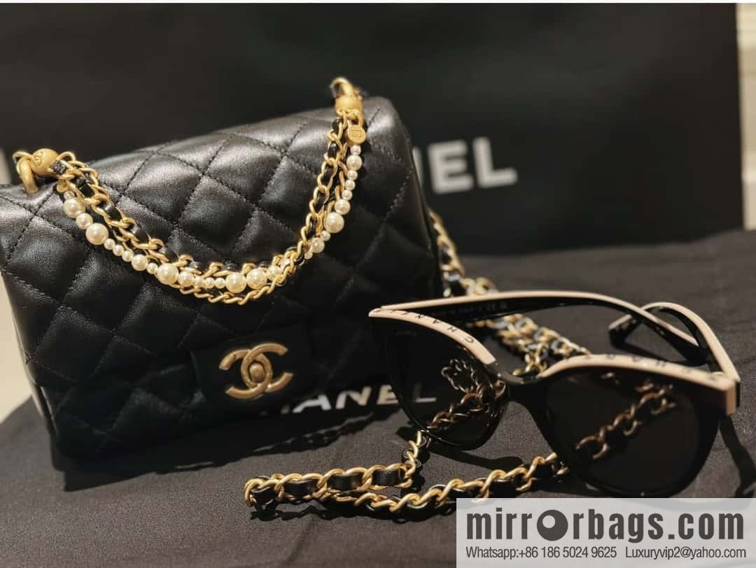 CHANEL 24P Spring and Summer Preview Series Limited Edition Pearl Square Fatty AS4385 black