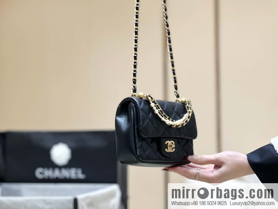 CHANEL 24P Spring and Summer Preview Series Limited Edition Pearl Square Fatty AS4385 black