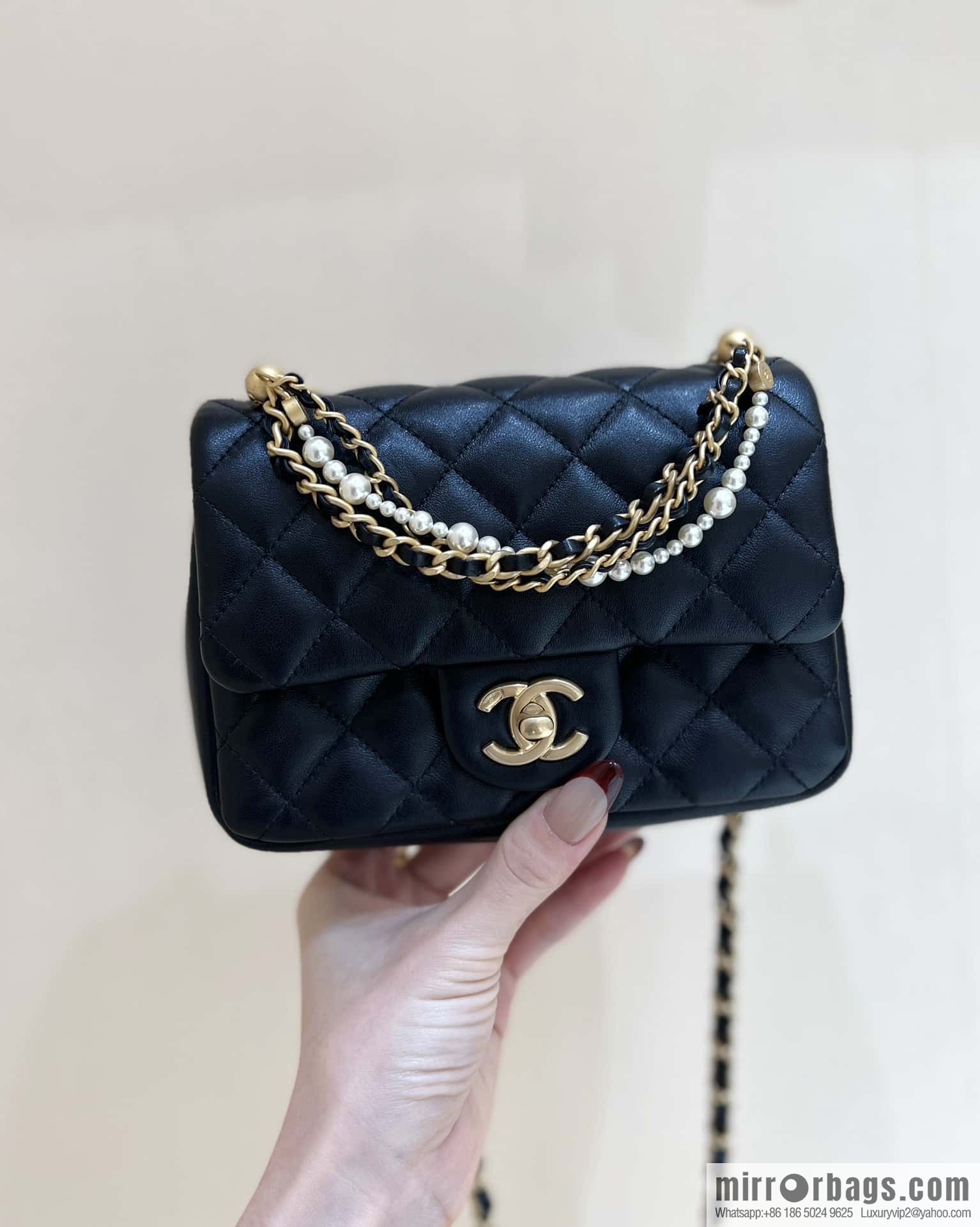 CHANEL 24P Spring and Summer Preview Series Limited Edition Pearl Square Fatty AS4385 black