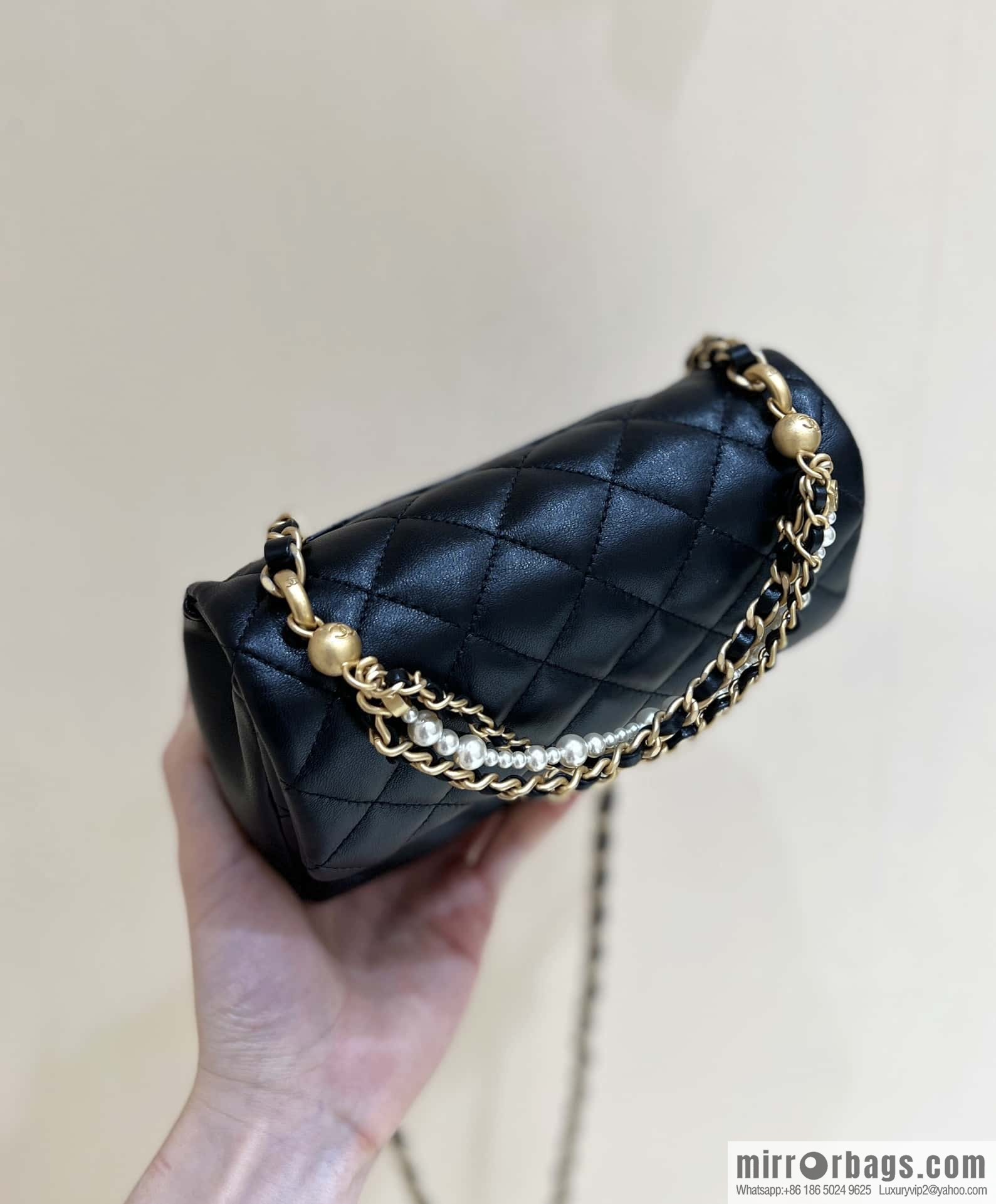 CHANEL 24P Spring and Summer Preview Series Limited Edition Pearl Square Fatty AS4385 black