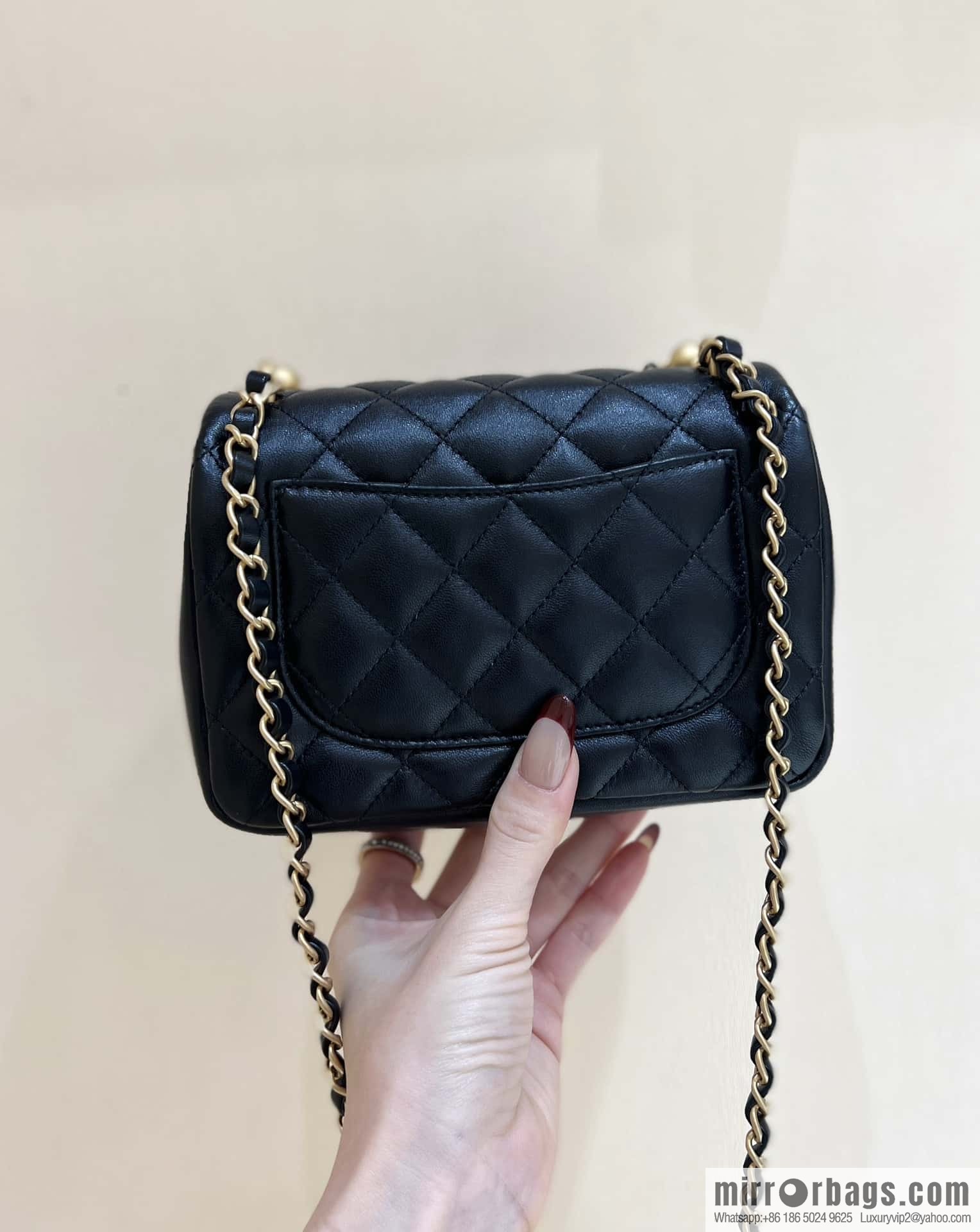 CHANEL 24P Spring and Summer Preview Series Limited Edition Pearl Square Fatty AS4385 black