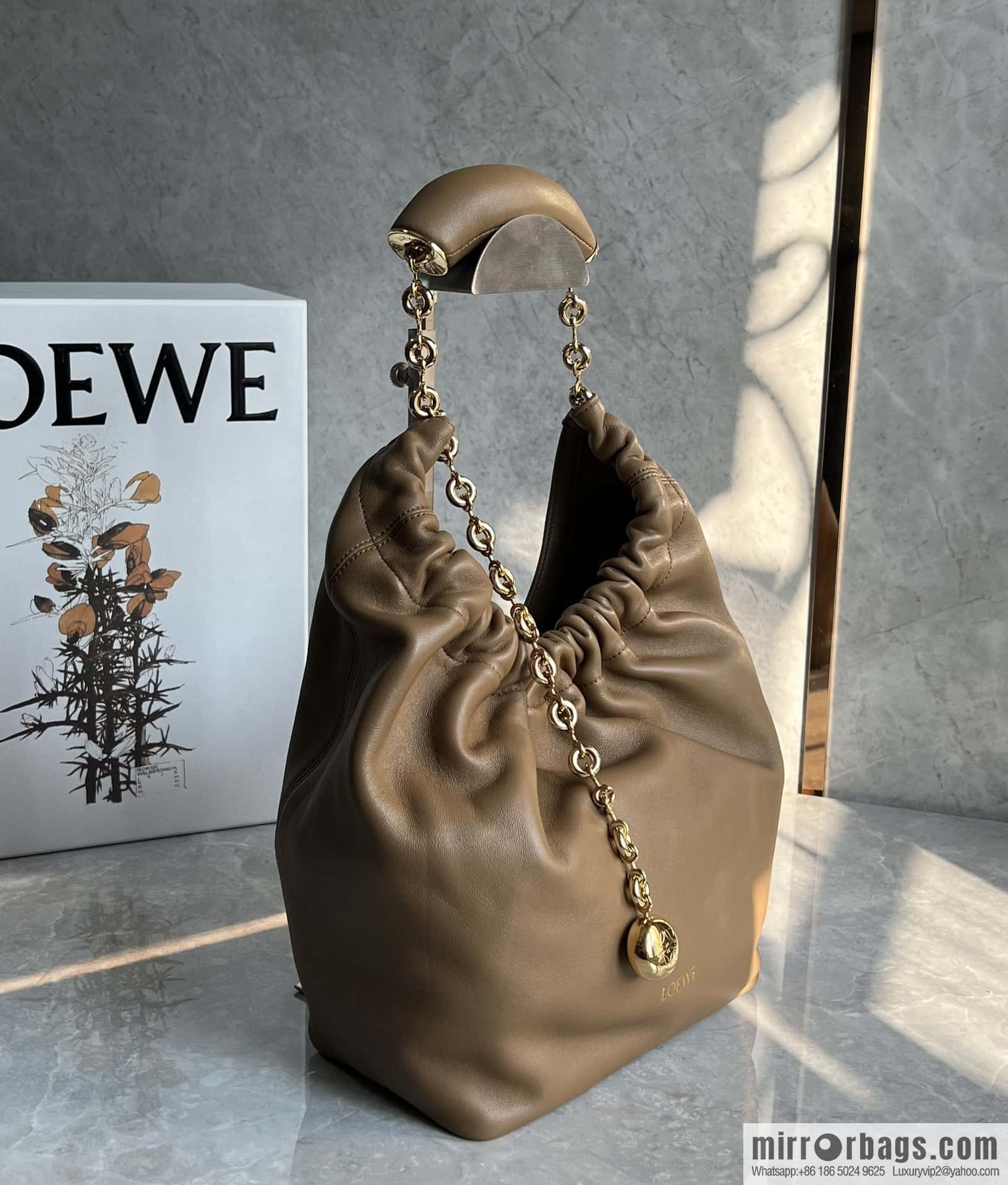 LOEWE Squeezed Underarm Bag 0701 Oak Brown 29.5CM