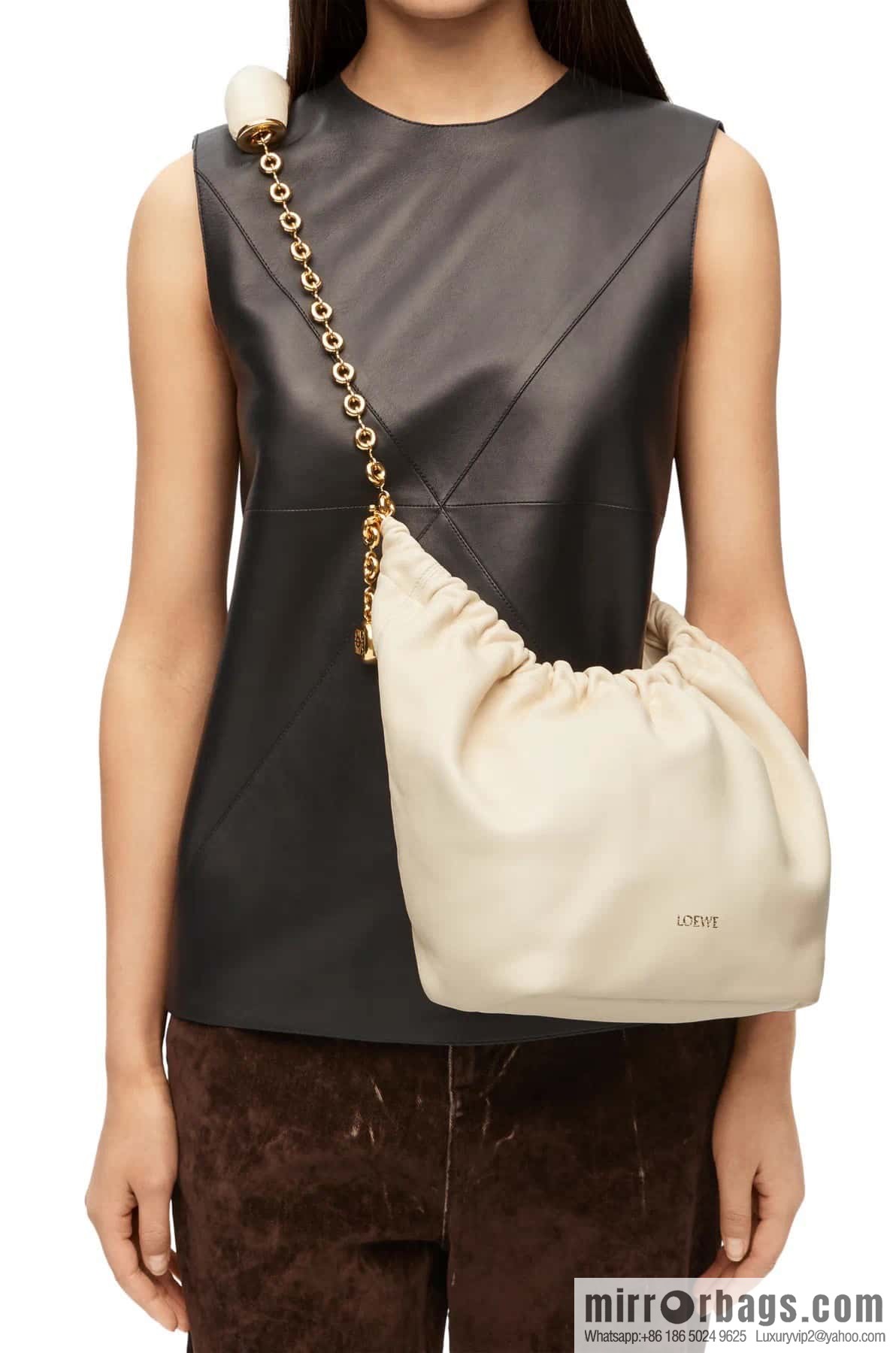 LOEWE Squeezed Underarm Bag 0701 White 29.5CM