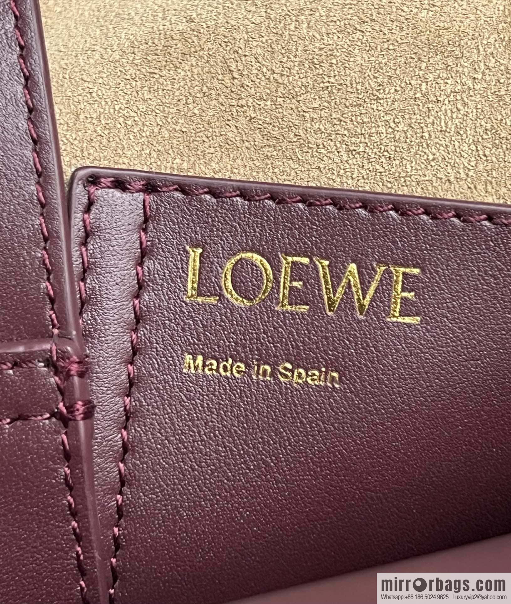 LOEWE Pebble bucket bag 0703 burgundy 24.5CM