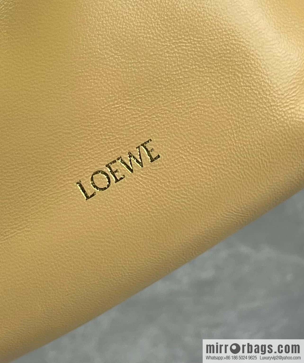 LOEWE new small purse lucky bag 0805 yellow 23CM