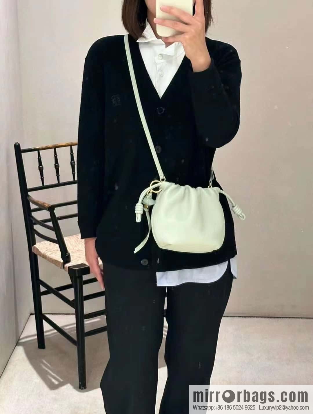 LOEWE new small purse lucky bag 0805 spring jade 23CM