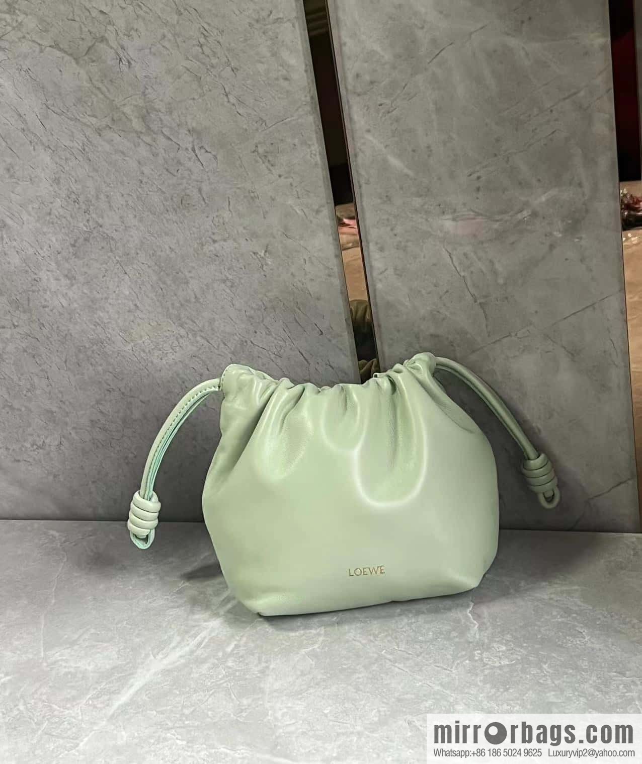 LOEWE new small purse lucky bag 0805 spring jade 23CM
