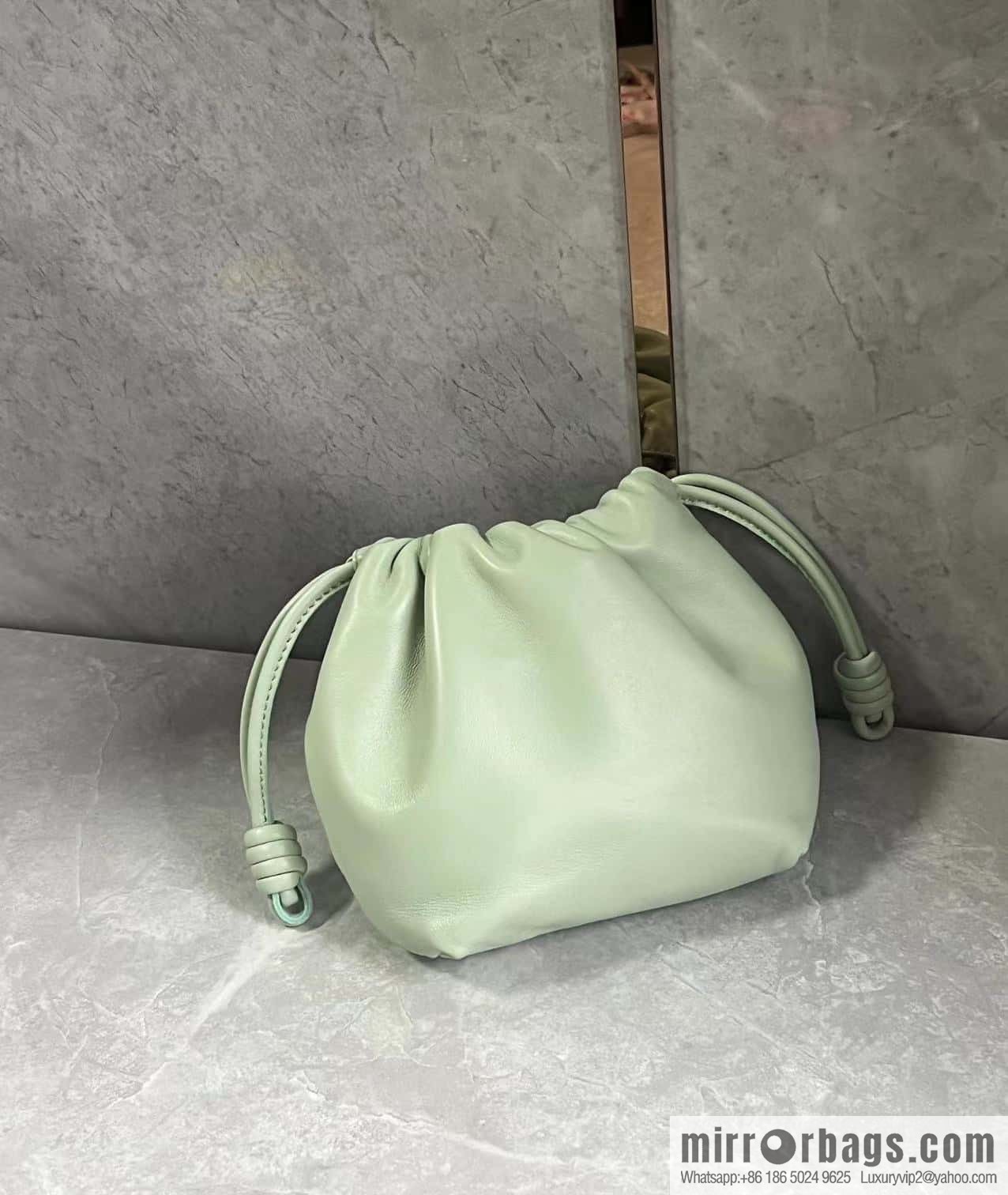 LOEWE new small purse lucky bag 0805 spring jade 23CM