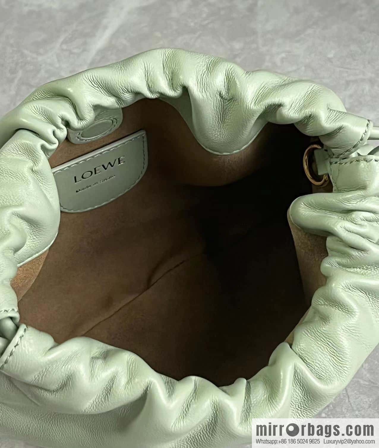 LOEWE new small purse lucky bag 0805 spring jade 23CM