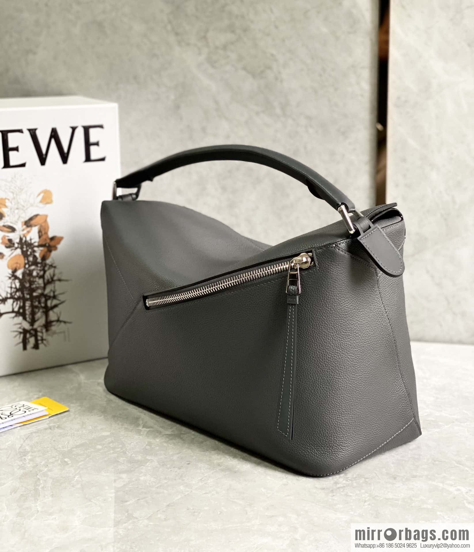 LOEWE latest model, premium gray Puzzle bag geometric bag 0532 large 36.5CM