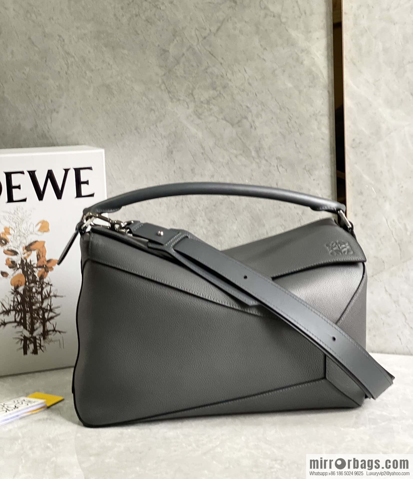 LOEWE latest model, premium gray Puzzle bag geometric bag 0532 large 36.5CM