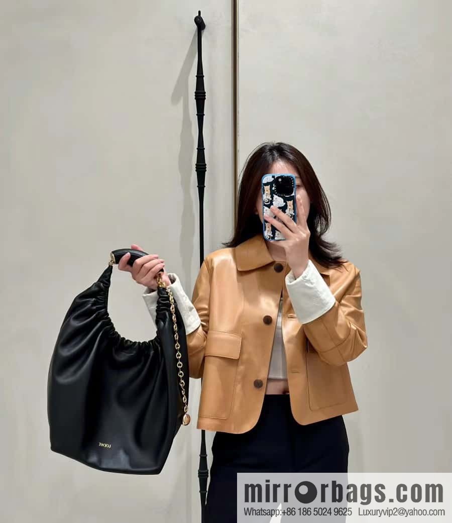 LOEWE Squeezed Underarm Bag 0701 black 29.5CM