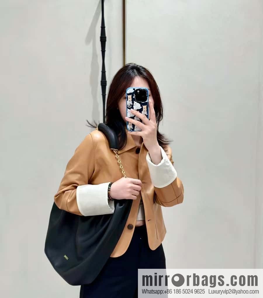 LOEWE Squeezed Underarm Bag 0701 black 29.5CM