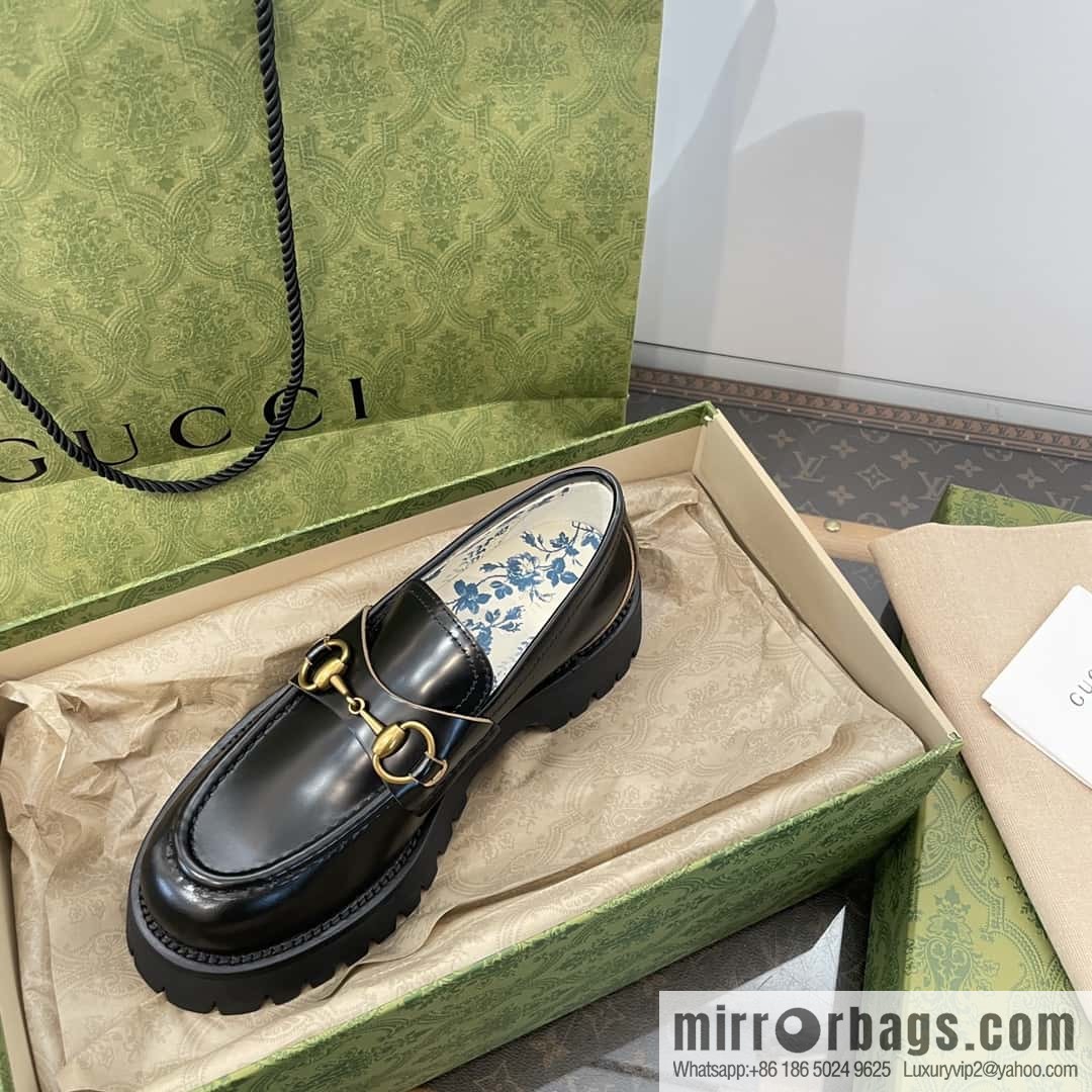GUCCI Gucci Classic Little Bee Platform Loafers