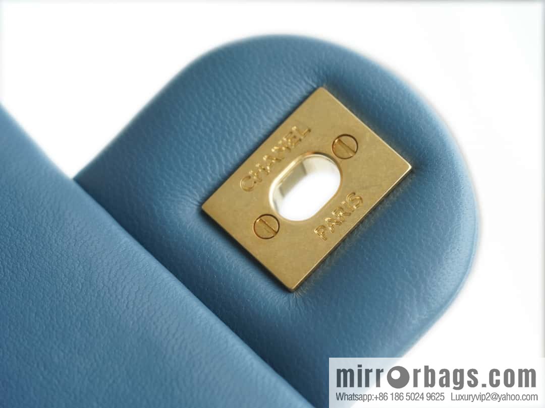 𝐂𝐡𝐚𝐧𝐞𝐥 𝟐𝟑𝐤 Metal Ball Haze Blue AS1787