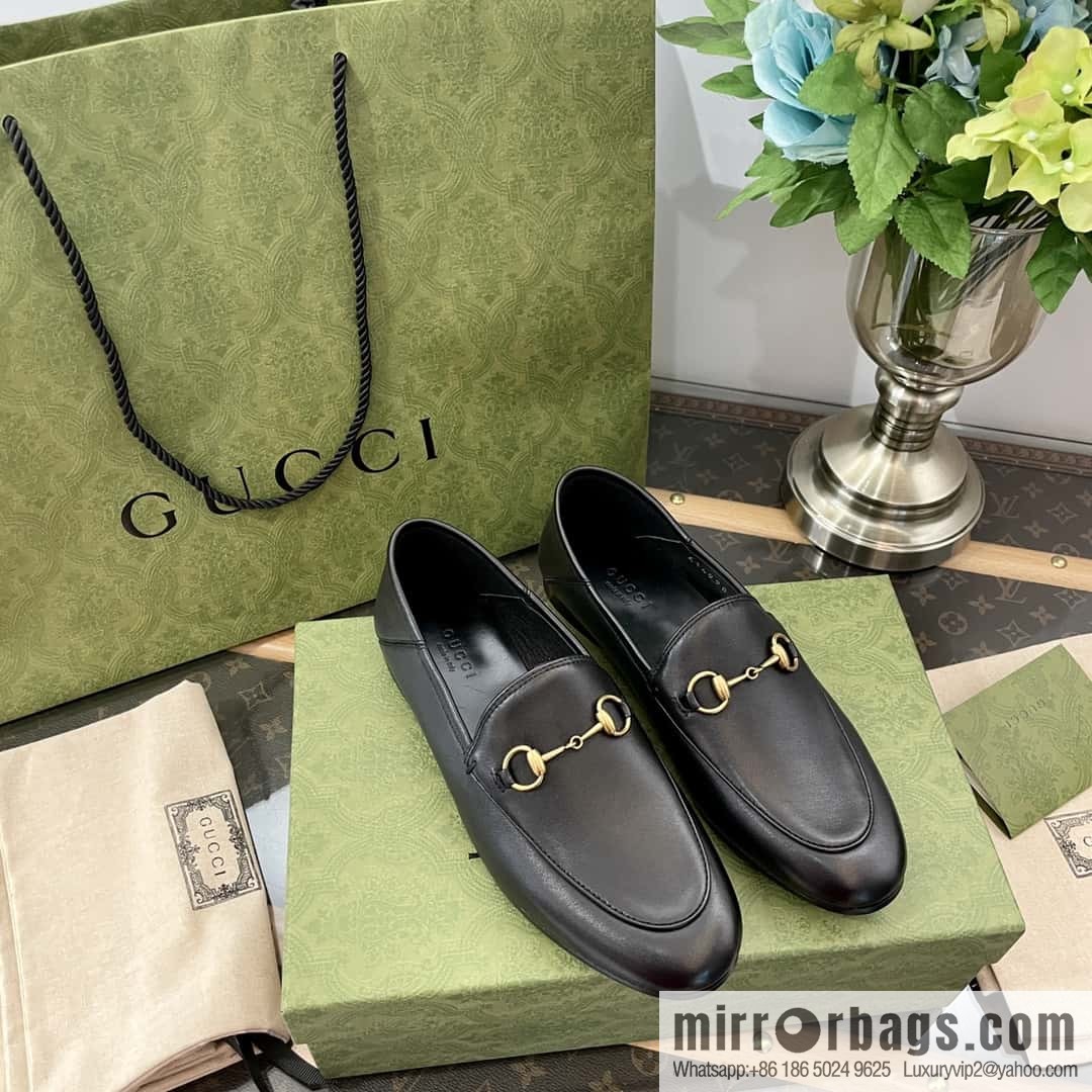 GUCCI Gucci buckle loafers