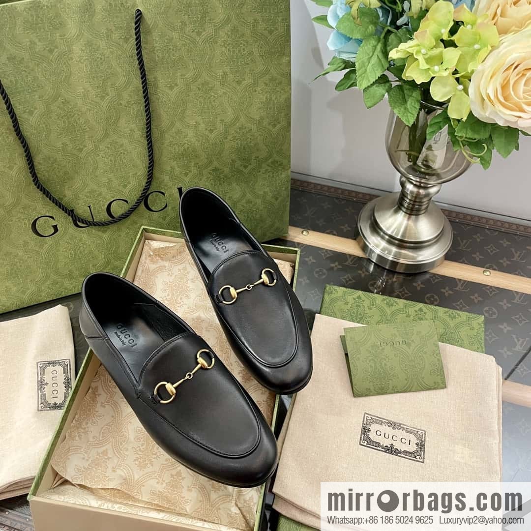 GUCCI Gucci buckle loafers