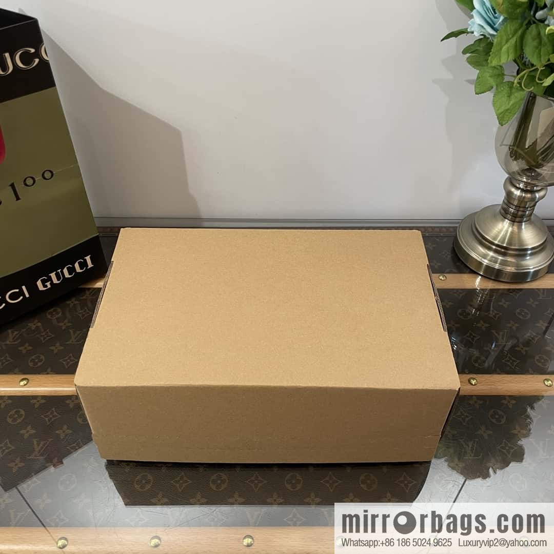 GUCCI horse buckle muller shoes half tray shoes