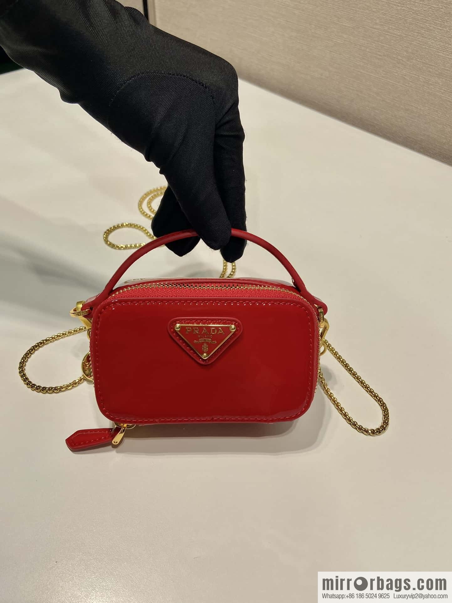 PRADA 🎉 mini small oblique span bag 🎉 1NR025 mini 🎉🎉 red